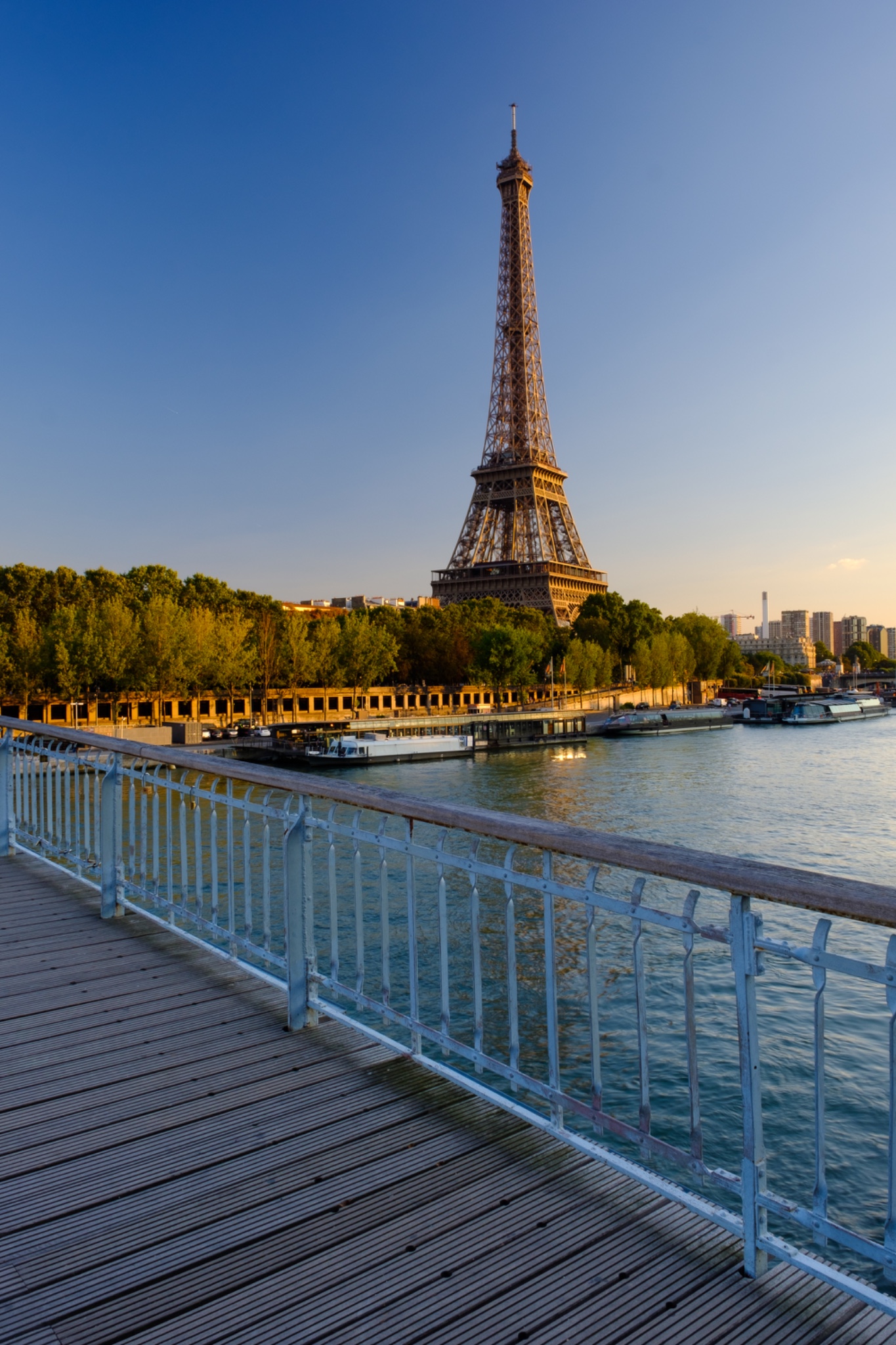 France, Paris, Eiffel Tower.