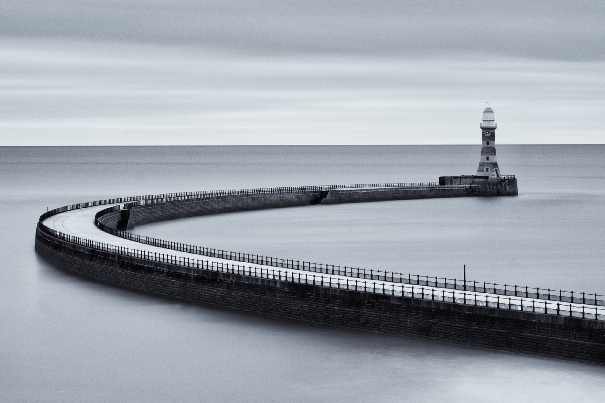 England, Tyne and Wear, Roker Pier.