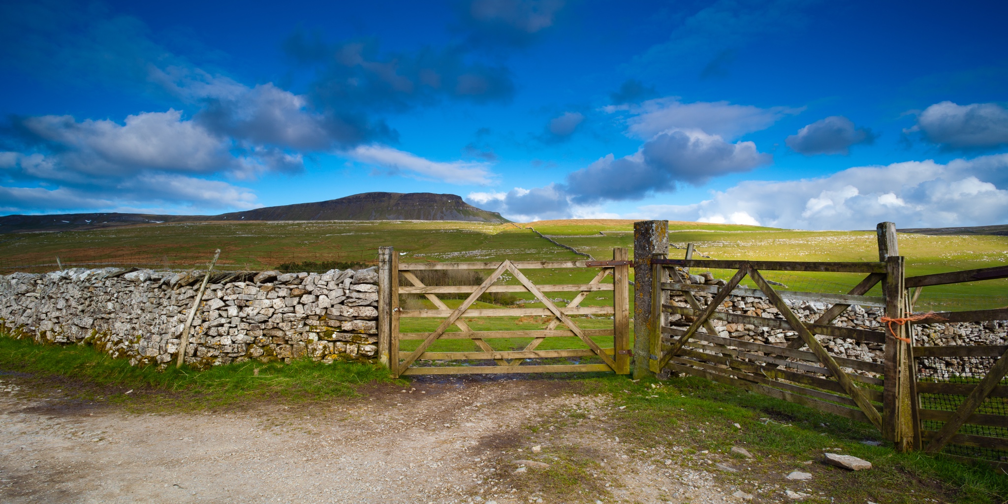 England, North Yorkshire, Yorkshire Dales National Park.